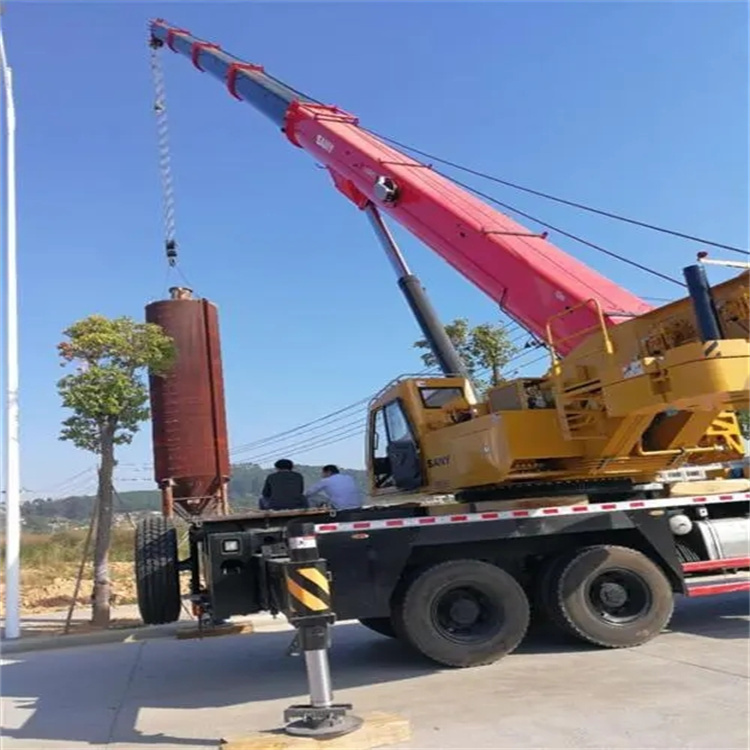 清河县专业吊车租赁多少钱