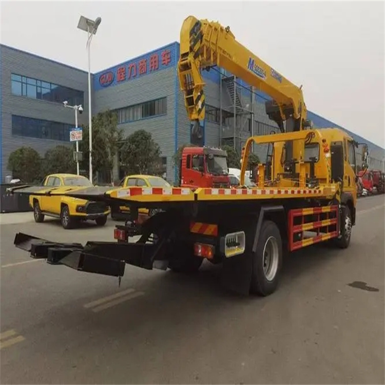 清河县附近小随车吊出租电话，轻松解决搬运烦恼